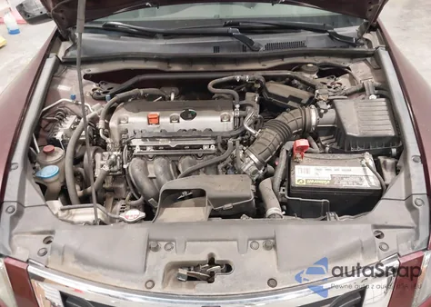 2010 Honda Accord 2.4 Ex-L from USA, damaged, VIN 1HGCP2F82AA090931